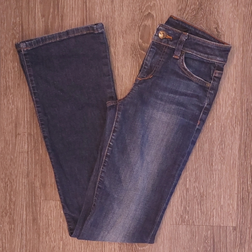 Joe's Jeans Curvy Bootcut Midrise Quinn Wash Size 25 Denim Jeans Classic Comfy - Picture 3 of 10